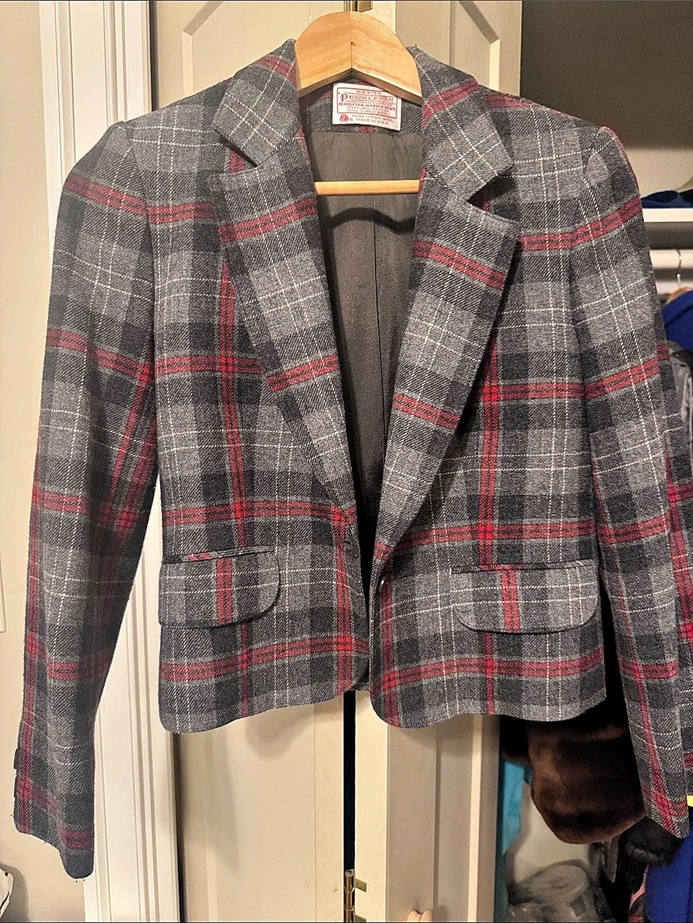 Pendleton Petite Tartan Plaid Wool Blazer Size 4 Made in USA 100% Virgin Wool